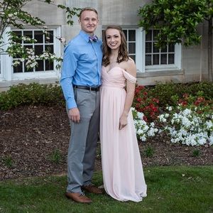 Brand: Maniju (saved by the dress), Color: light pink, fabric: chiffon, size: M